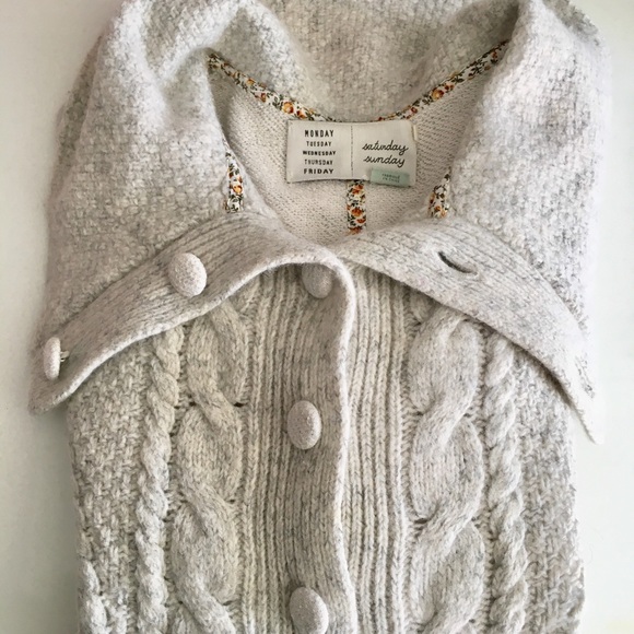 3/$12 Anthropologie crochet cowl neck sweater - Picture 4 of 5
